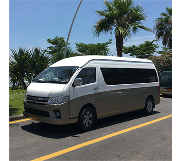 17座車型
